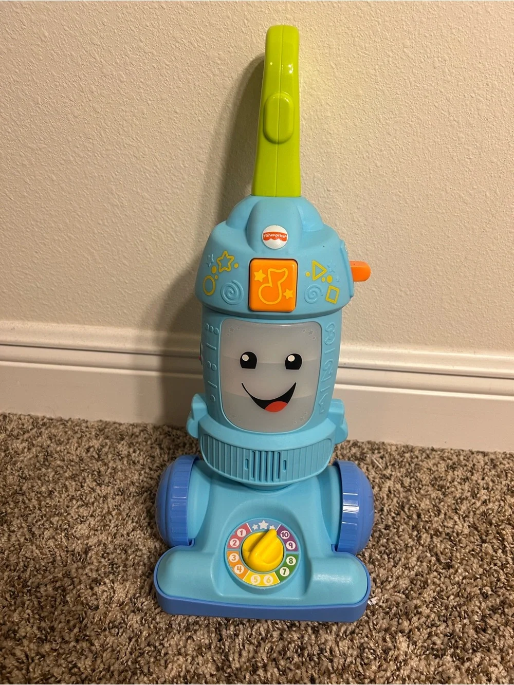 Fisher-Price Laugh & Learn Light up Musical Toy Vacuum